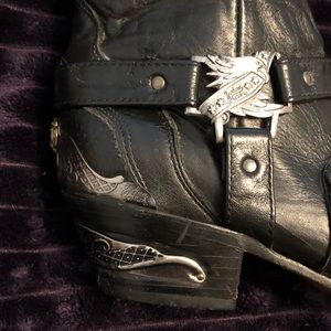 Beautiful RARE Zodiac Western Boot